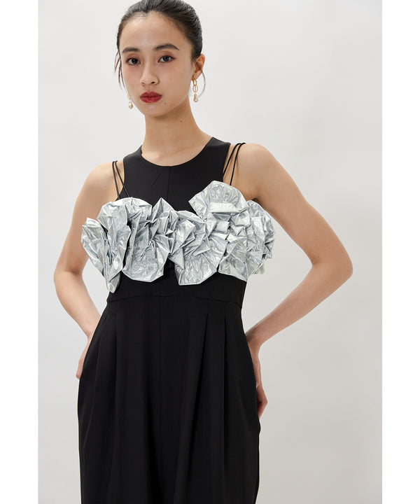 {"color":"\u30d6\u30e9\u30c3\u30af","info":"model\uff1aH165cm size\uff1aM"}