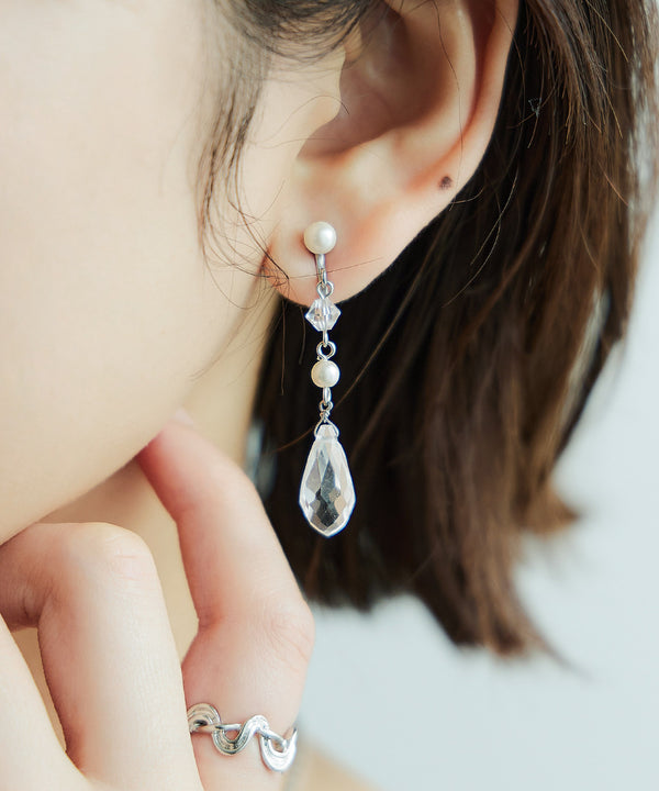 {"color":"\u30b7\u30eb\u30d0\u30fc","info":""}