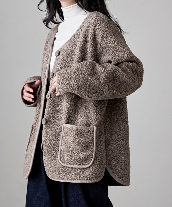 {"color":"\u30e2\u30ab","info":"model\uff1aH163cm size\uff1aM-L"}