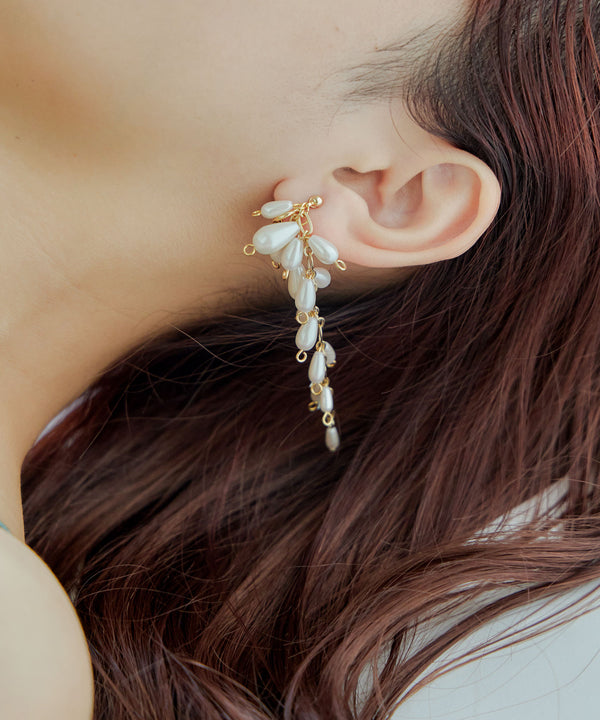 {"color":"\u30b4\u30fc\u30eb\u30c9","info":""}