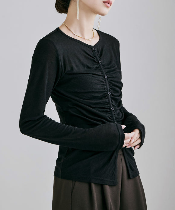 {"color":"\u30d6\u30e9\u30c3\u30af","info":"model\uff1aH166cm size\uff1aF"}