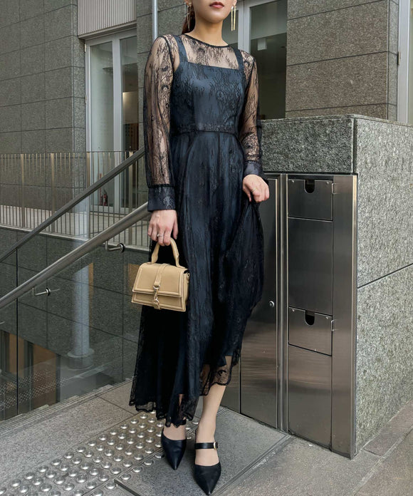{"color":"\u30d6\u30e9\u30c3\u30af","info":"model\uff1aH171cm size\uff1aM(38)"}