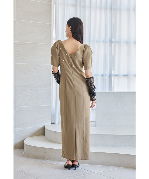 {"color":"\u30d9\u30fc\u30b8\u30e5","info":"model\uff1aH165cm size\uff1aM"}