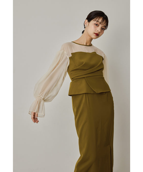 {"color":"\u30aa\u30ea\u30fc\u30d6","info":"model\uff1aH161cm size\uff1aM"}