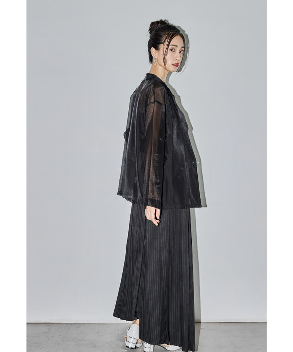 {"color":"\u30d6\u30e9\u30c3\u30af","info":"model\uff1aH165cm size\uff1aM"}