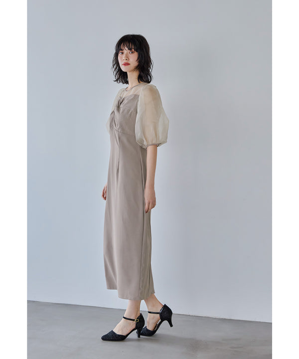 {"color":"\u30b0\u30ec\u30fc\u30b8\u30e5","info":"model\uff1aH166cm size\uff1aM"}