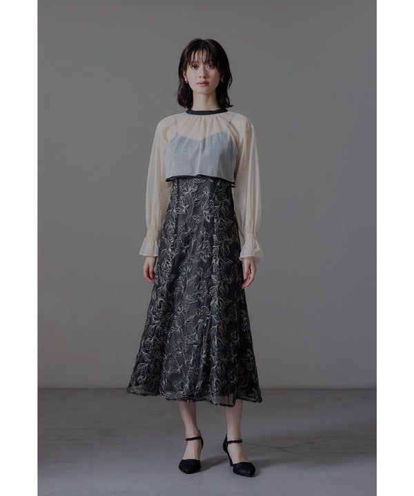 {"color":"\u30d6\u30e9\u30c3\u30af\u30e2\u30ab","info":"model\uff1aH166cm size\uff1aM"}