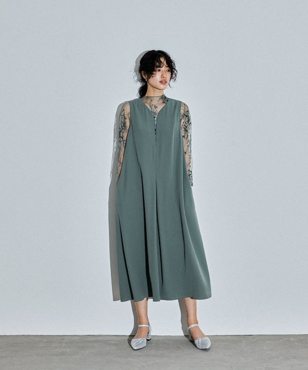 {"color":"\u30b0\u30ea\u30fc\u30f3","info":"model\uff1aH167cm size\uff1aM"}