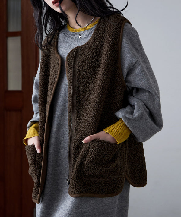 {"color":"\u30d6\u30e9\u30a6\u30f3","info":"model\uff1aH163cm size\uff1aM-L"}