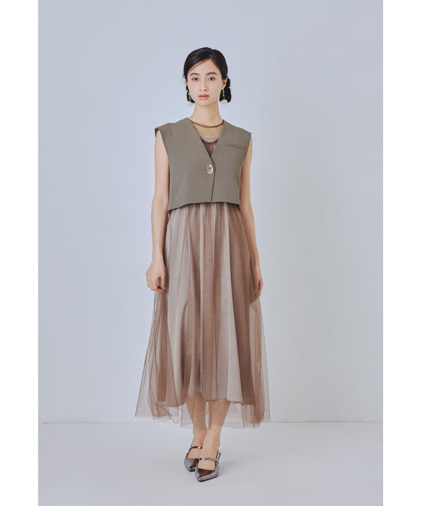 {"color":"\u30d6\u30e9\u30a6\u30f3","info":"model\uff1aH165cm size\uff1aM"}