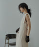 {"color":"\u30d9\u30fc\u30b8\u30e5","info":"model\uff1aH167cm size\uff1aM"}