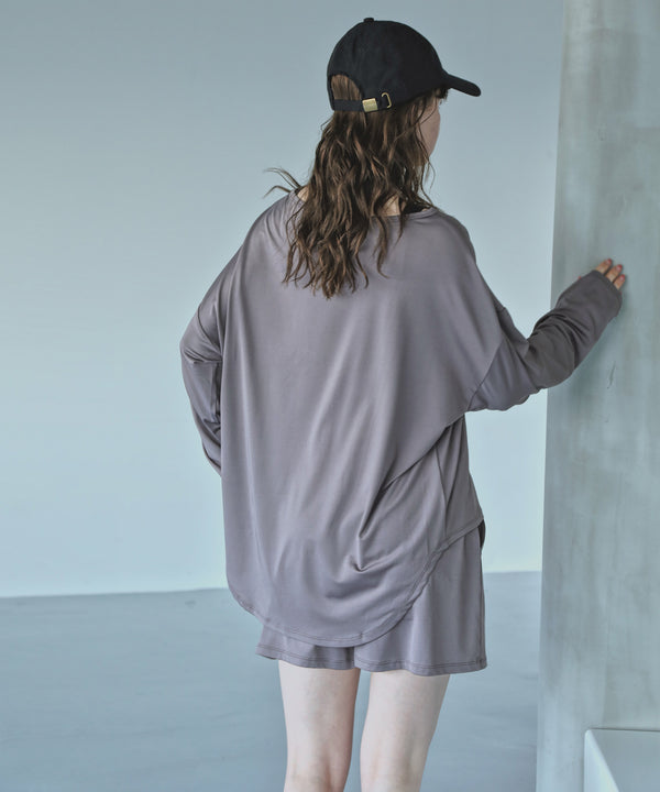 {"color":"\u30e2\u30ab","info":"model\uff1aH166cm size\uff1aM-L"}