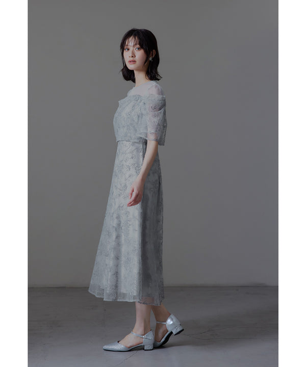 {"color":"\u30d6\u30eb\u30fc\u30b0\u30ec\u30fc","info":"model\uff1aH166cm size\uff1aM"}