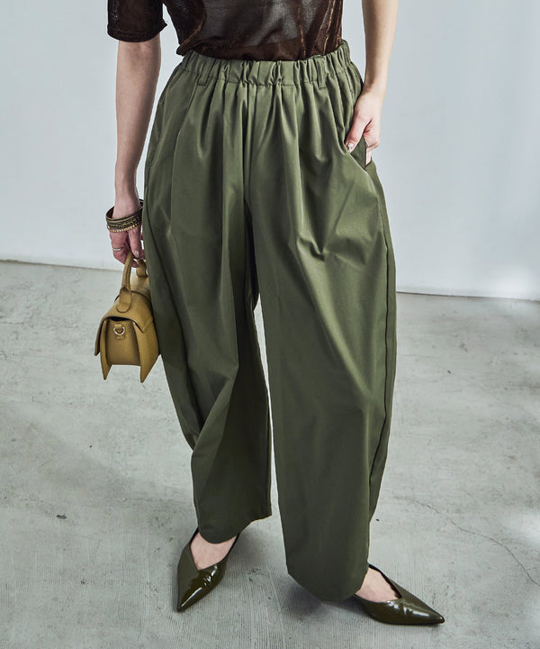 {"color":"\u30ab\u30fc\u30ad","info":"model\uff1aH158cm size\uff1aM"}