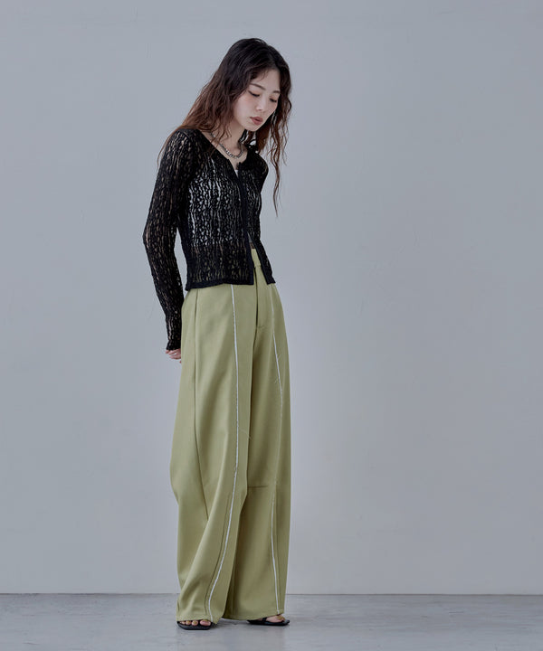 {"color":"\u30d6\u30e9\u30c3\u30af","info":"model\uff1aH166cm size\uff1aF"}