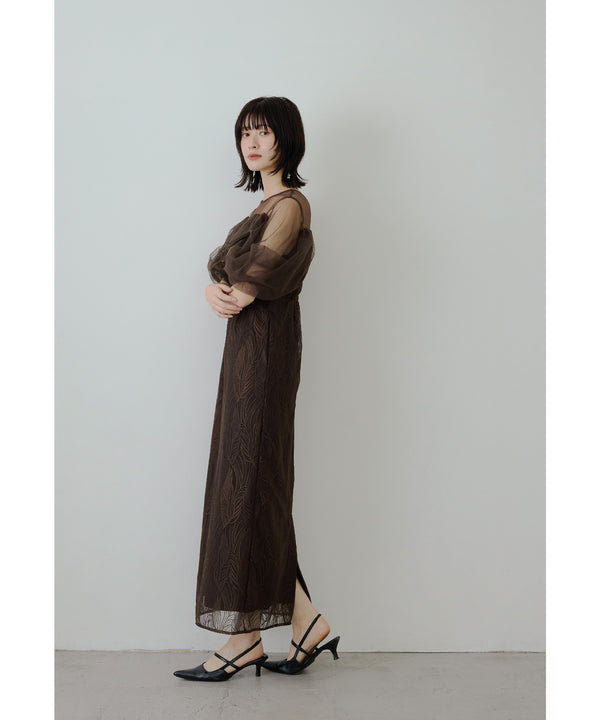 {"color":"\u30d6\u30e9\u30a6\u30f3","info":"model\uff1aH166cm size\uff1aM"}