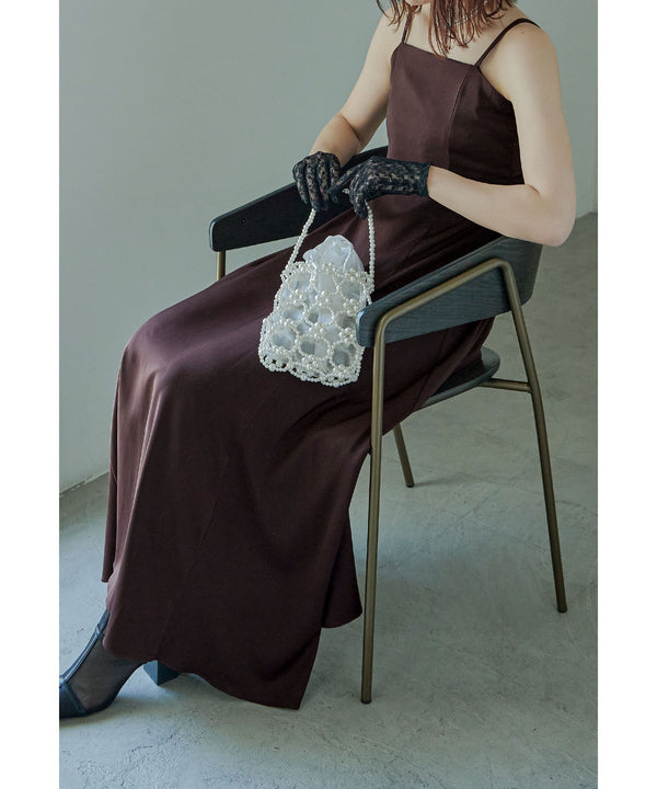 {"color":"\u30db\u30ef\u30a4\u30c8","info":""}