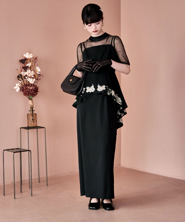 {"color":"\u30d6\u30e9\u30c3\u30af","info":"model\uff1aH163cm size\uff1aM"}