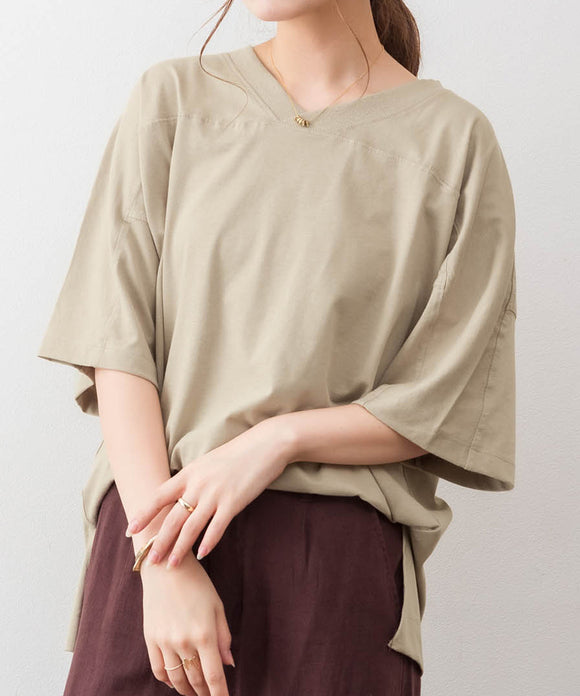 {"color":"\u30b0\u30ec\u30fc\u30d9\u30fc\u30b8\u30e5","info":"model\uff1aH160cm size\uff1aM-L"}