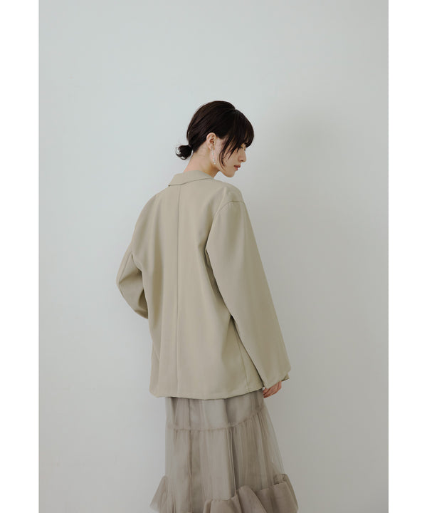 {"color":"\u30d9\u30fc\u30b8\u30e5","info":"model\uff1aH166cm size\uff1aM"}
