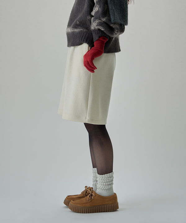 {"color":"\u30a2\u30a4\u30dc\u30ea\u30fc","info":"model\uff1aH166cm size\uff1aM"}