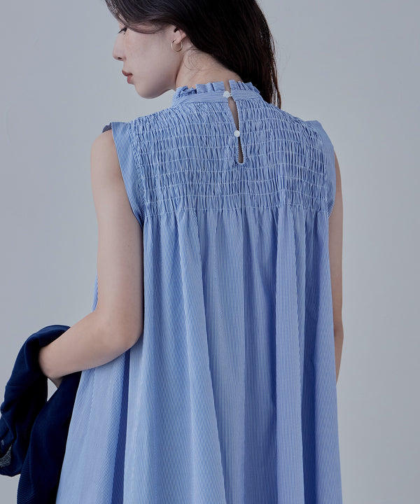 {"color":"\u30d6\u30eb\u30fc","info":"model\uff1aH166cm size\uff1aM"}