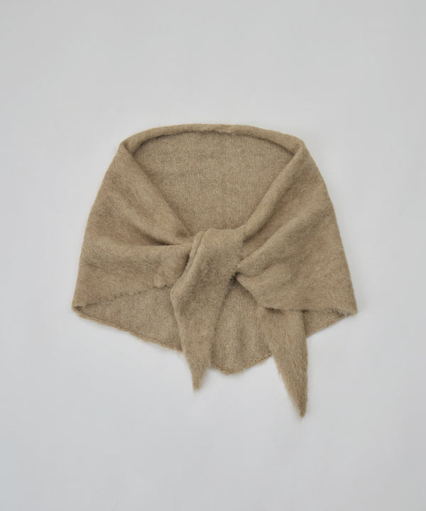 {"color":"\u30d9\u30fc\u30b8\u30e5","info":""}