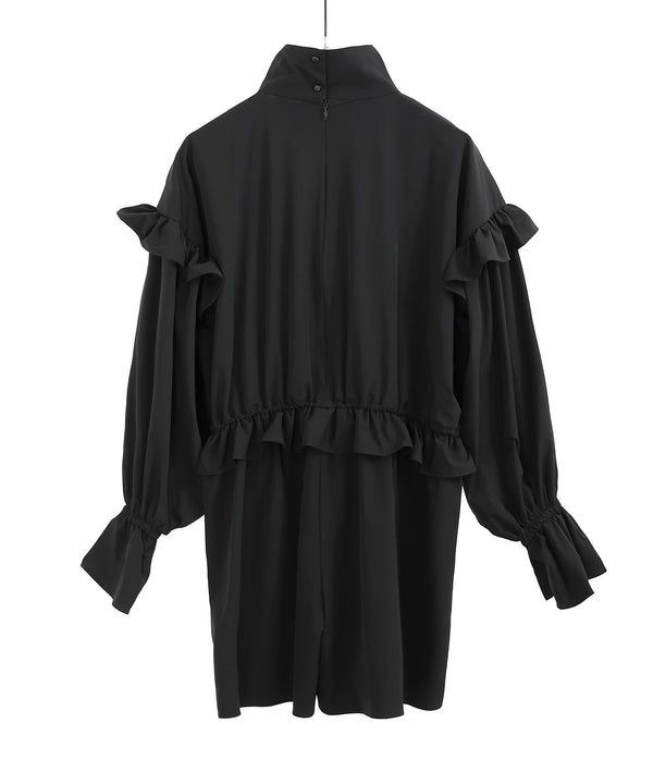 {"color":"\u30d6\u30e9\u30c3\u30af","info":"model\uff1aH158cm size\uff1aM"}