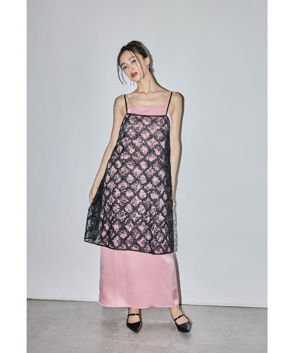 {"color":"\u30d4\u30f3\u30af","info":"model\uff1aH165cm size\uff1aM"}