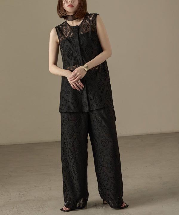 {"color":"\u30d6\u30e9\u30c3\u30af","info":"model\uff1aH158cm size\uff1aM"}