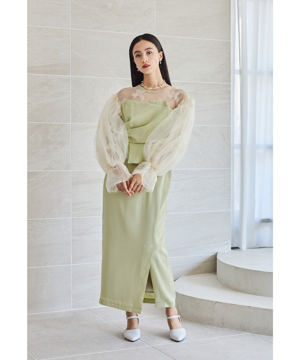{"color":"\u30d4\u30b9\u30bf\u30c1\u30aa","info":"model\uff1aH165cm size\uff1aM"}