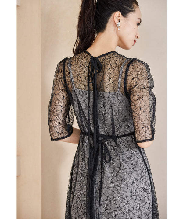 {"color":"\u30d6\u30e9\u30c3\u30af","info":"model\uff1aH165cm size\uff1aM"}