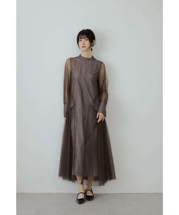 {"color":"\u30d6\u30e9\u30a6\u30f3","info":"model\uff1aH166cm size\uff1aM"}