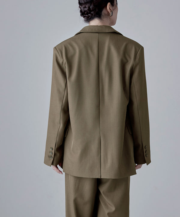 {"color":"\u30ab\u30fc\u30ad","info":"model\uff1aH166cm size\uff1aM"}