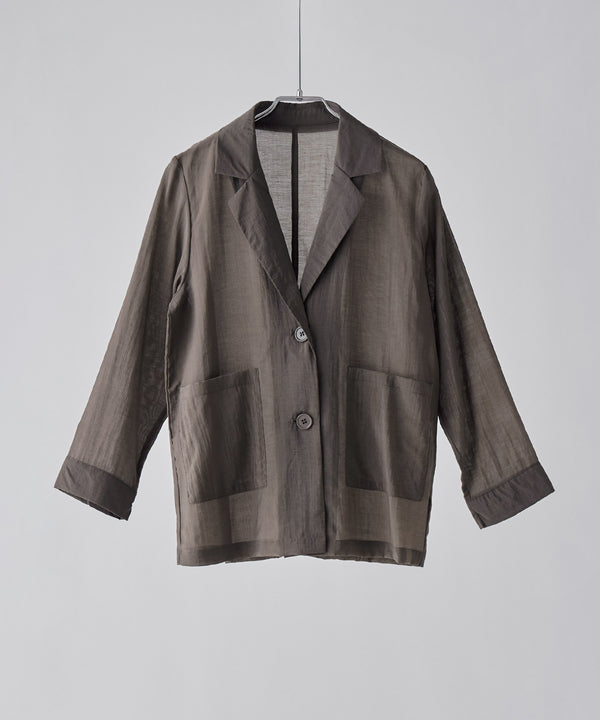 {"color":"\u30d6\u30e9\u30a6\u30f3","info":""}