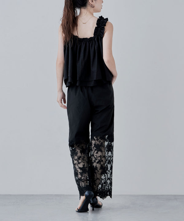 {"color":"\u30d6\u30e9\u30c3\u30af","info":"model\uff1aH166cm size\uff1aM"}