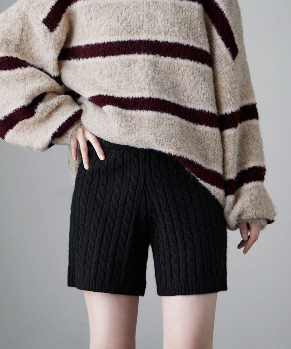 {"color":"\u30d6\u30e9\u30c3\u30af","info":"model\uff1aH163cm size\uff1aF"}