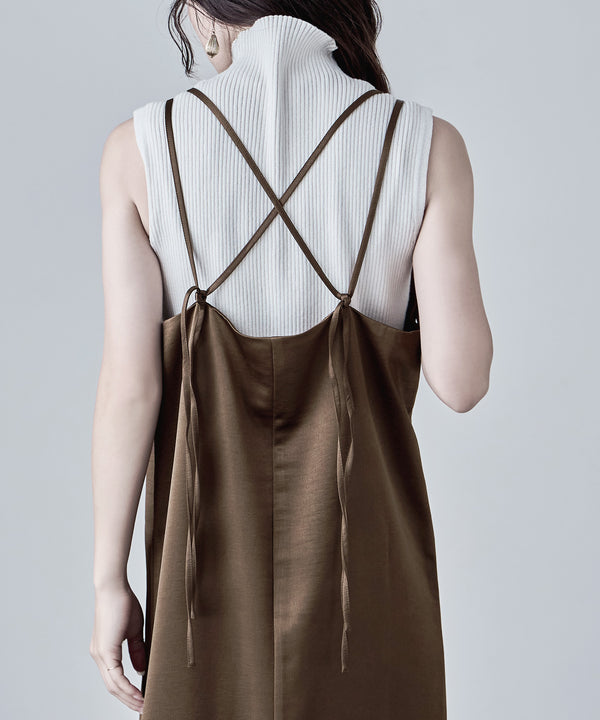 {"color":"\u30d6\u30e9\u30a6\u30f3","info":"model\uff1aH166cm size\uff1aF"}