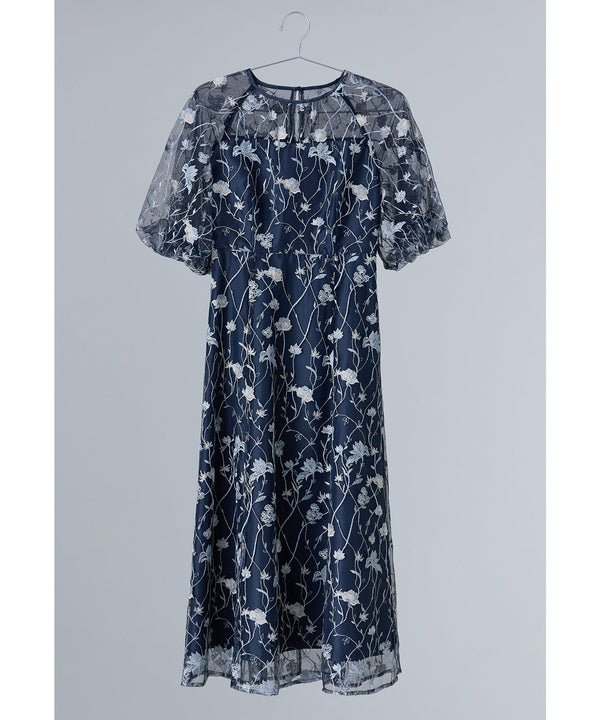 {"color":"\u30cd\u30a4\u30d3\u30fc","info":""}