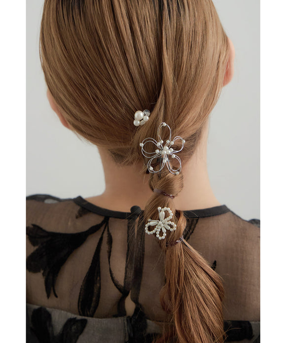 {"color":"\u30b7\u30eb\u30d0\u30fc","info":""}