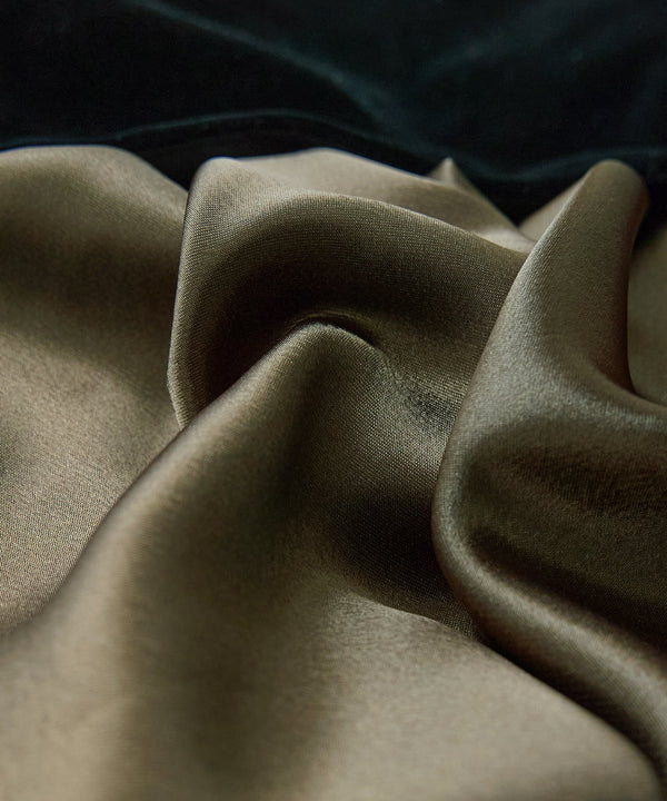 {"color":"","info":""}