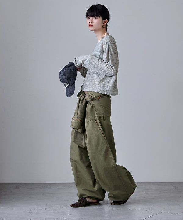 {"color":"\u6762\u30b0\u30ec\u30fc","info":"model\uff1aH163cm size\uff1aM"}