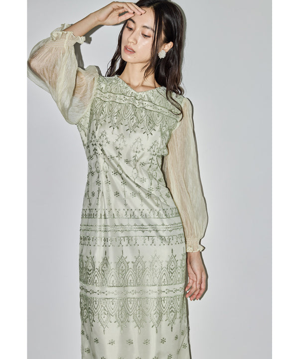 {"color":"\u30ab\u30fc\u30ad","info":"model\uff1aH165cm size\uff1aM"}