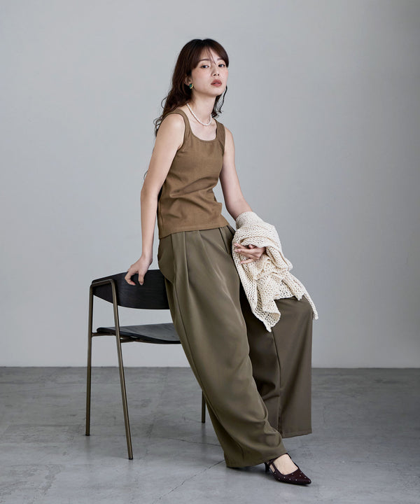 {"color":"\u30e2\u30ab","info":"model\uff1aH166cm size\uff1aM"}