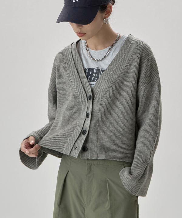 {"color":"\u30b0\u30ec\u30fc","info":"model\uff1aH166cm size\uff1aM"}