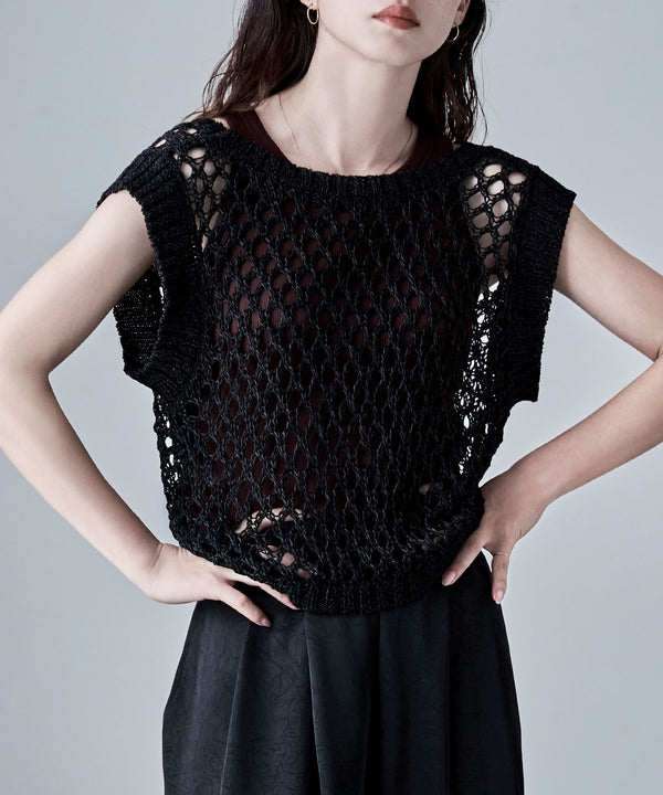{"color":"\u30d6\u30e9\u30c3\u30af","info":"model\uff1aH166cm size\uff1aM"}