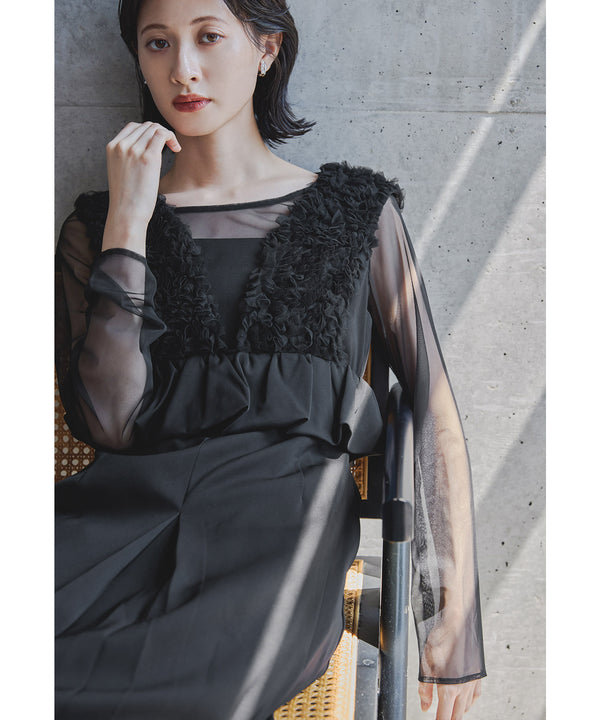 {"color":"\u30d6\u30e9\u30c3\u30af","info":"model\uff1aH166cm size\uff1aM"}
