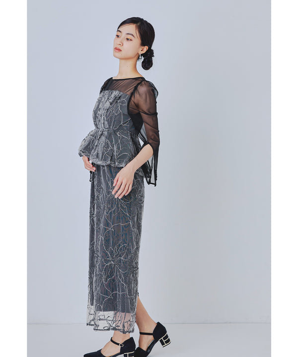 {"color":"\u30d6\u30e9\u30c3\u30af","info":"model\uff1aH165cm size\uff1aM"}