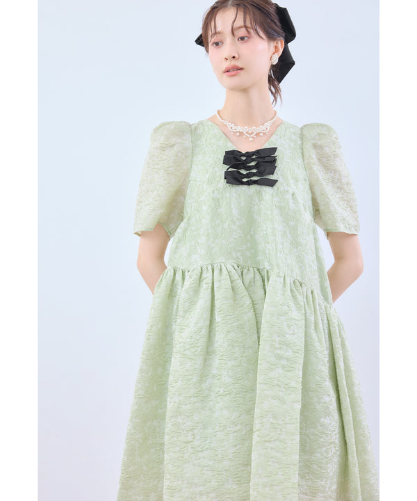 {"color":"\u30e9\u30a4\u30c8\u30b0\u30ea\u30fc\u30f3","info":"model\uff1aH166cm size\uff1aM"}