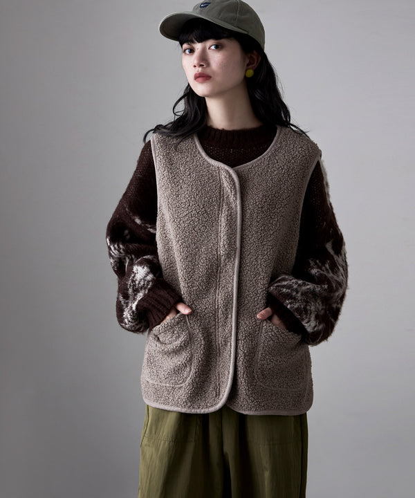 {"color":"\u30e2\u30ab","info":"model\uff1aH163cm size\uff1aM-L"}